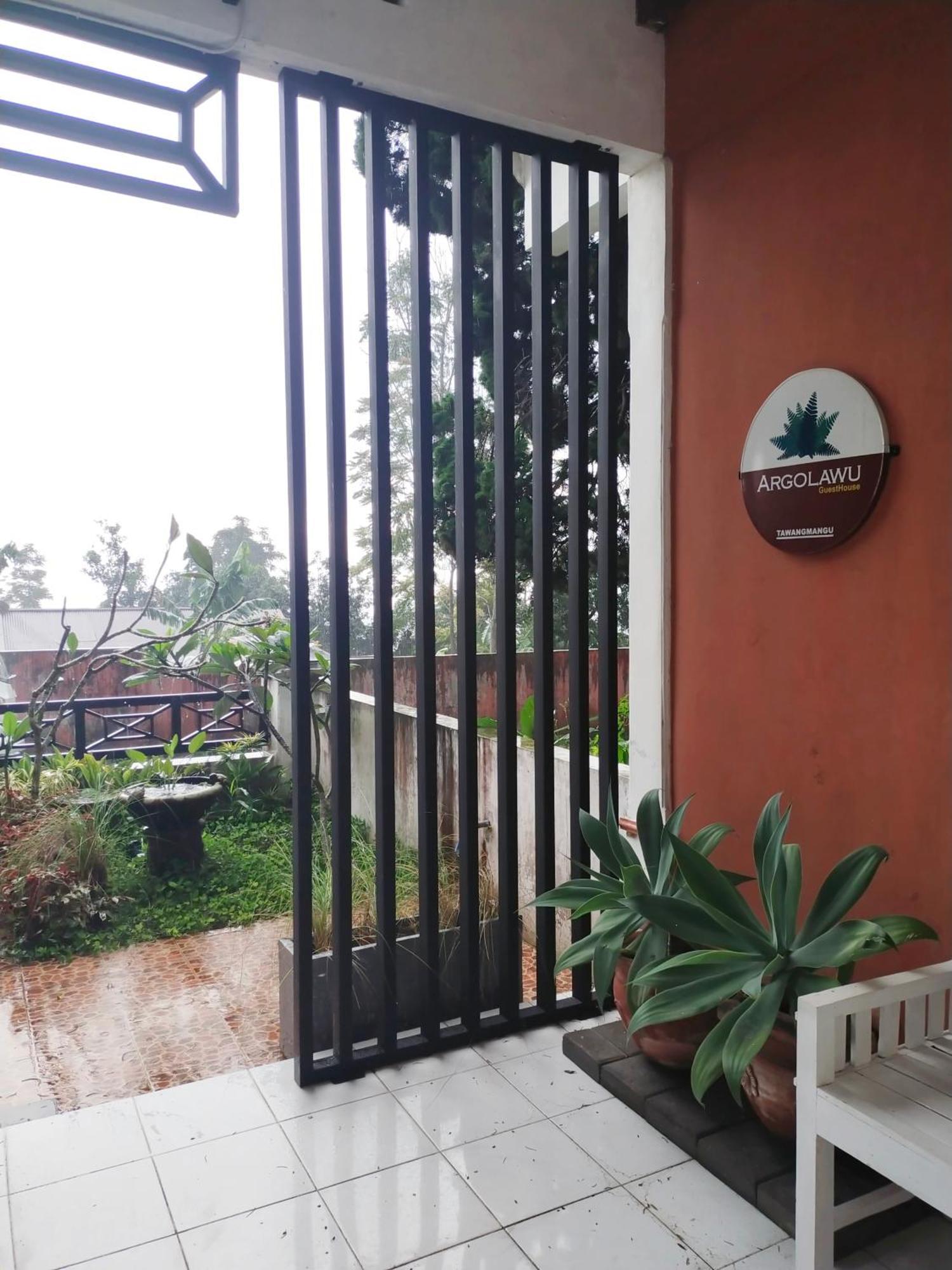 Argolawu Homestay Tawangmangu Bagian luar foto